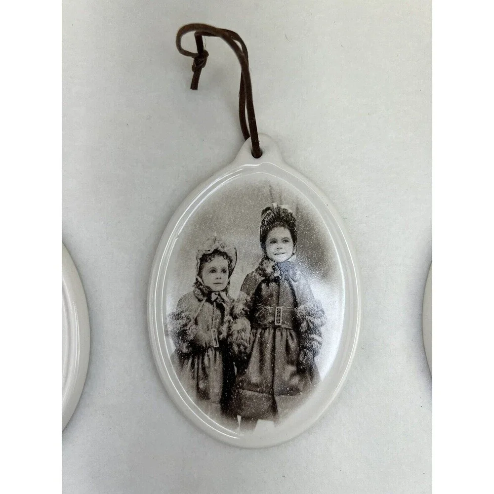 Set Of 3 Vtg Victorian Girls Print Oval White Ceramic X’mas Tree‎ Ornaments